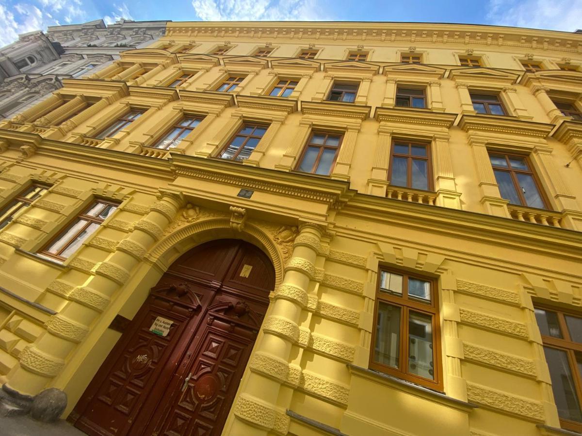 Steiner Residences Vienna Nestroyplatz ภายนอก รูปภาพ