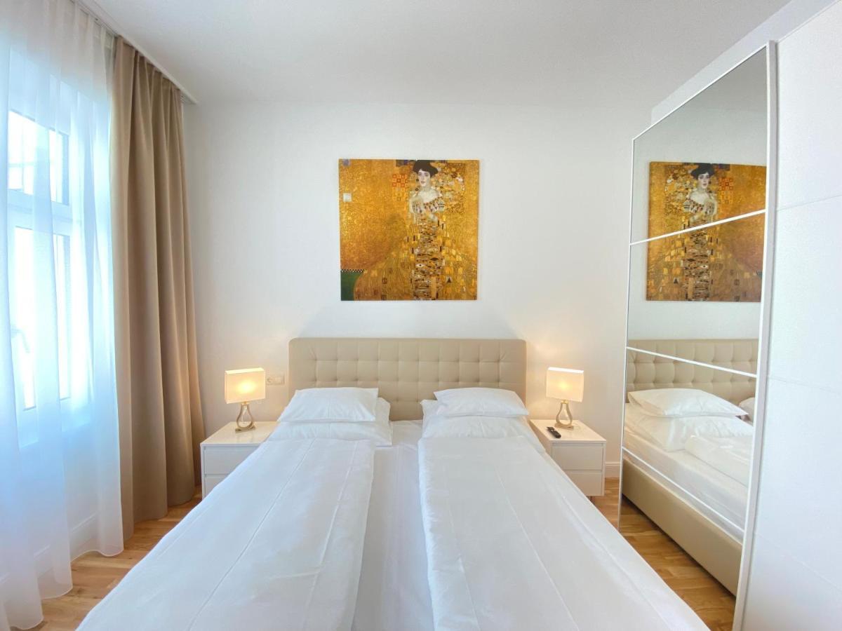 Steiner Residences Vienna Nestroyplatz ภายนอก รูปภาพ