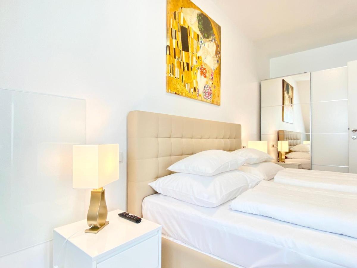 Steiner Residences Vienna Nestroyplatz ภายนอก รูปภาพ