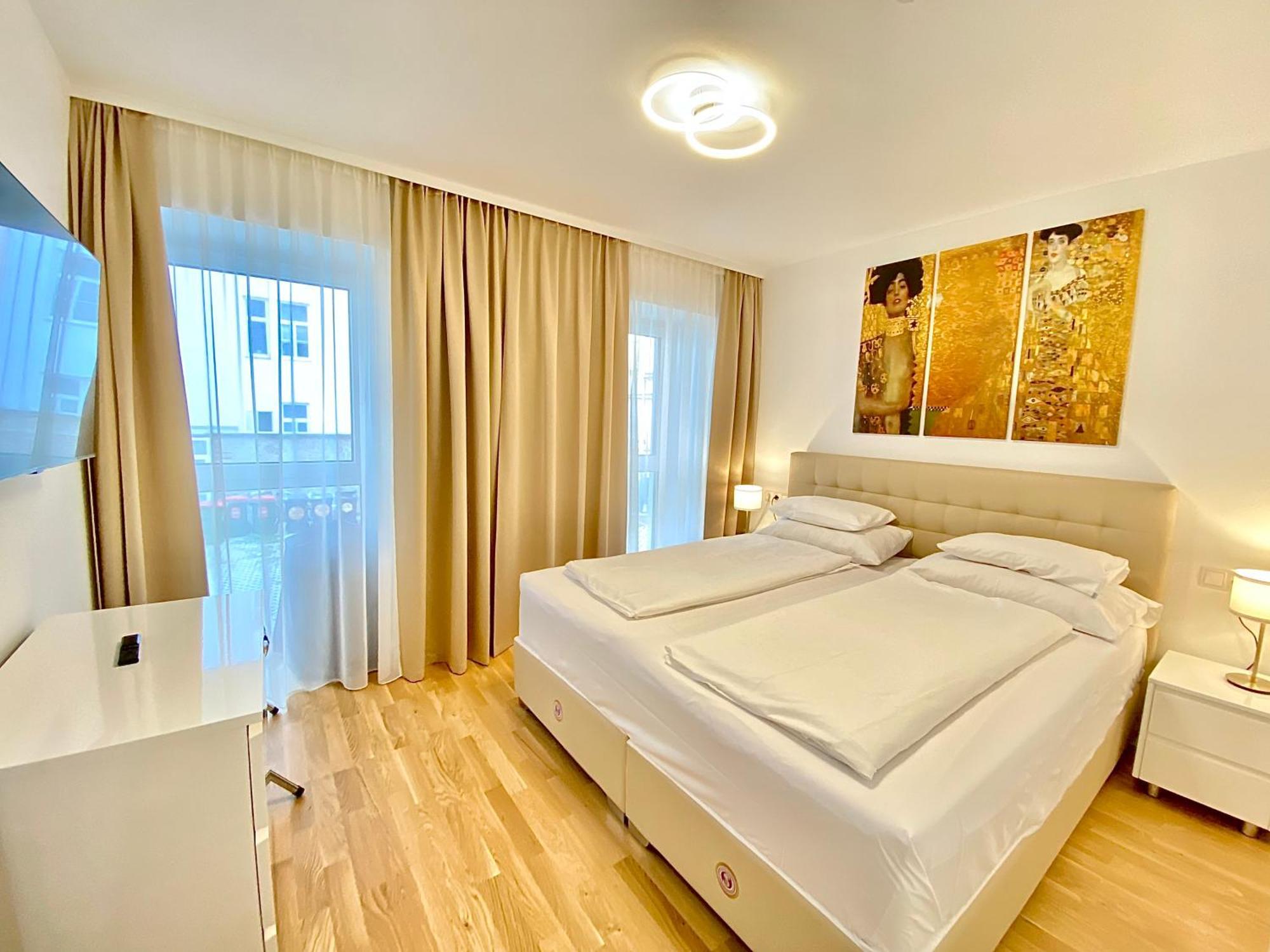 Steiner Residences Vienna Nestroyplatz ภายนอก รูปภาพ
