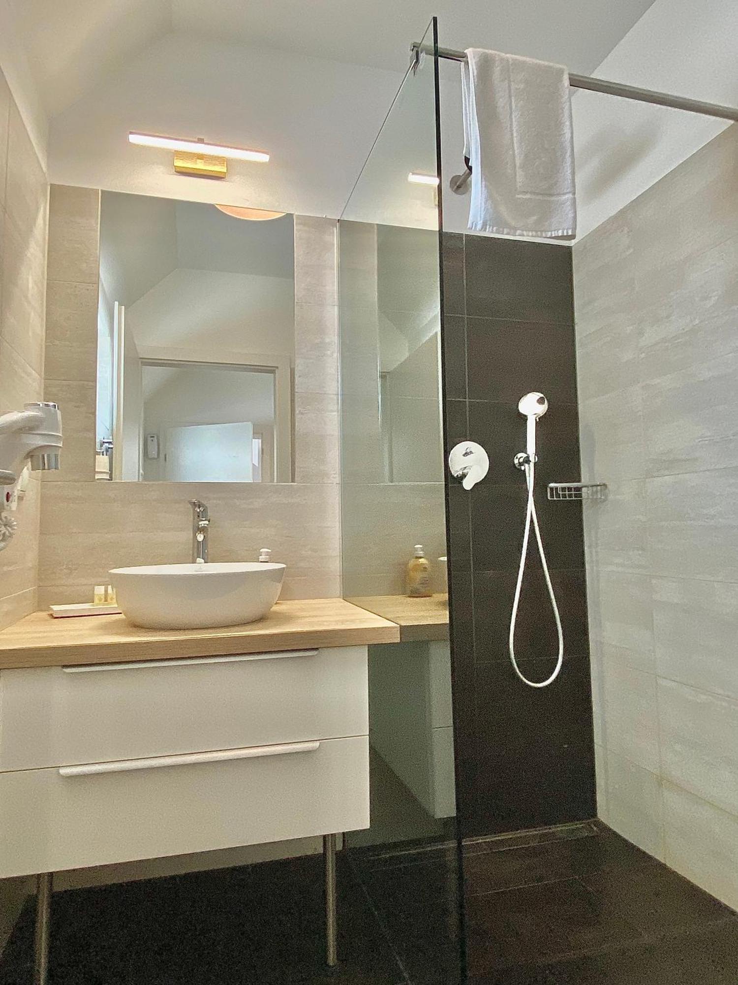 Steiner Residences Vienna Nestroyplatz ภายนอก รูปภาพ
