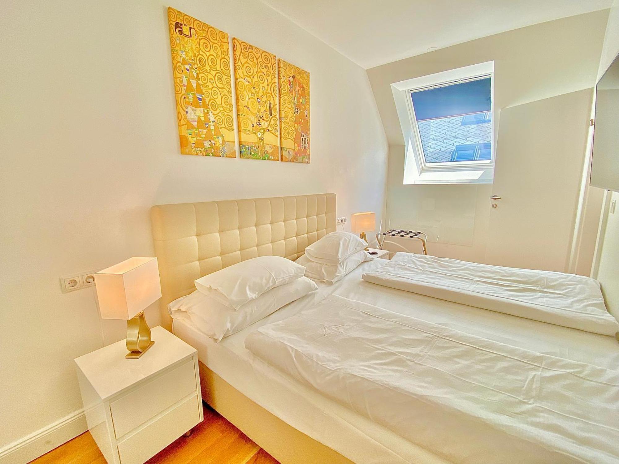 Steiner Residences Vienna Nestroyplatz ภายนอก รูปภาพ